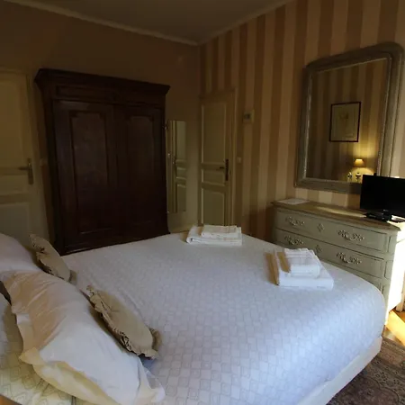 Guest house La Chasse Royale Plailly