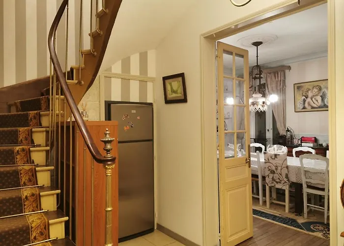 La Chasse Royale Guest house 4*