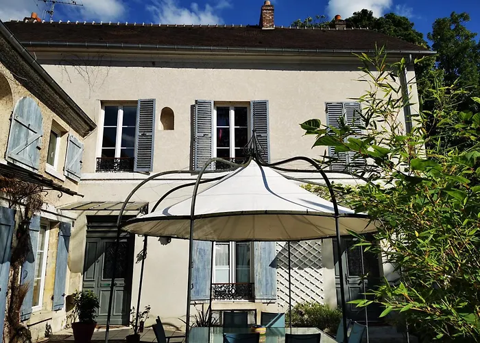 Guest house La Chasse Royale Plailly